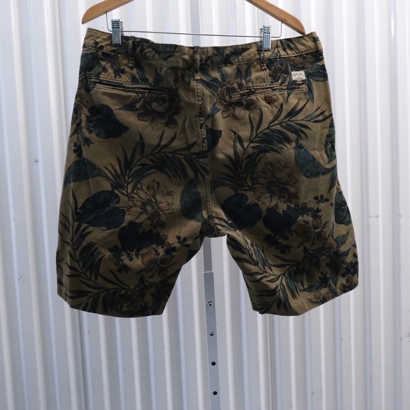 Denim Supply Ralph Lauren Men's Shorts Floral Print Size 40 - Picture 2 of 10